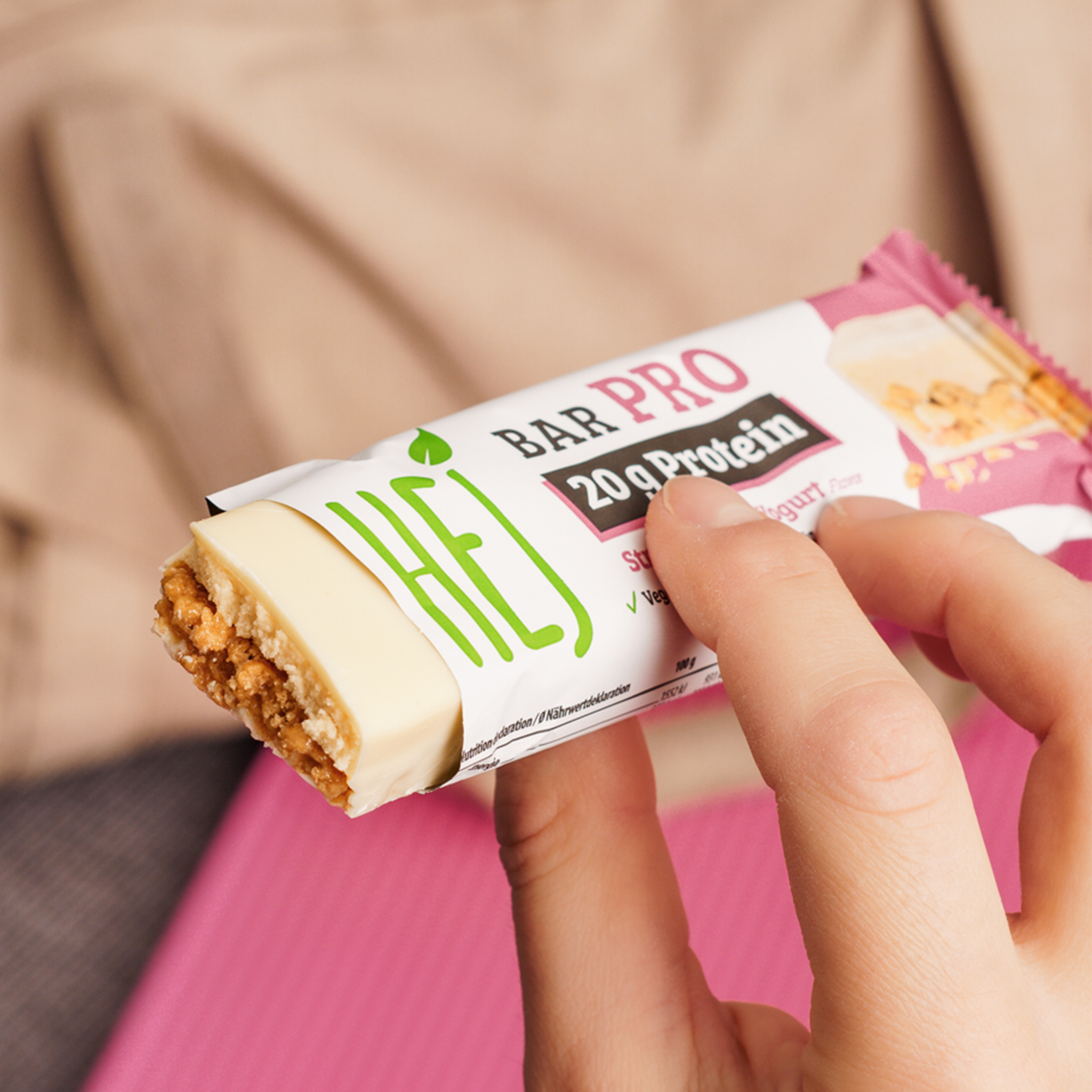 HEJ Bar Pro Strawberry & Yogurt
